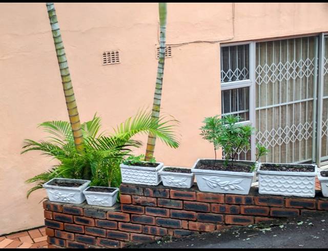 4 BEDROOM HOUSE FOR SALE IN SHALLCROSS
